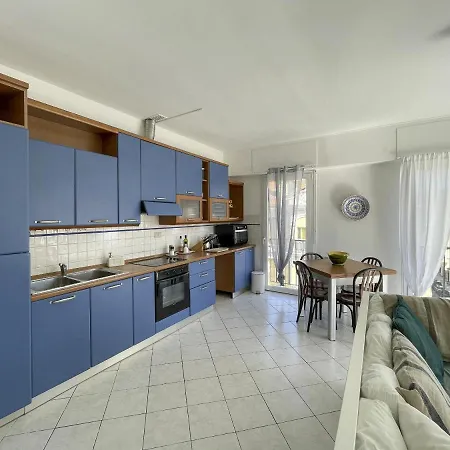 Apartment Gioffredo 4 Pers Centrale Wifi *